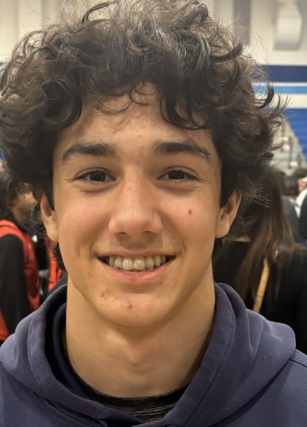 Elisha Hosseini (Elisha Hosseini)