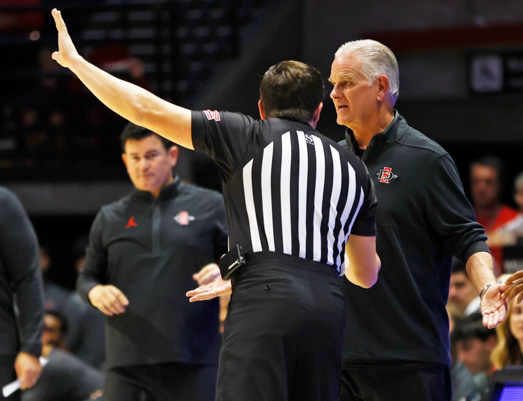 3 thoughts on SDSU's 77-66 win vs. Utah Valley ... coach's challenges, disappearing stars and a healing campus