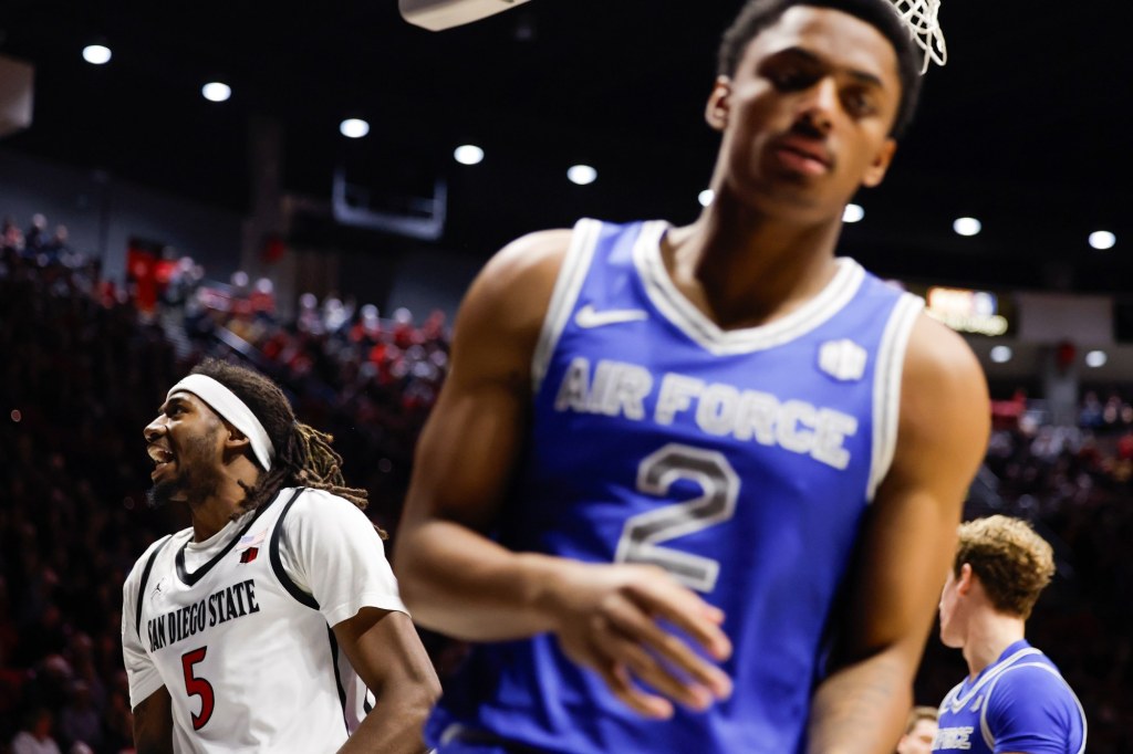 San Diego State overcomes slow start, routes Air Force in Mountain West opener