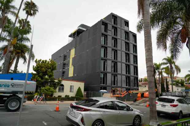 Factory built housing being installed at 3743 4th Avenue in Hillcrest in mid-September. (Alejandro Tamayo / The San Diego Union-Tribune)