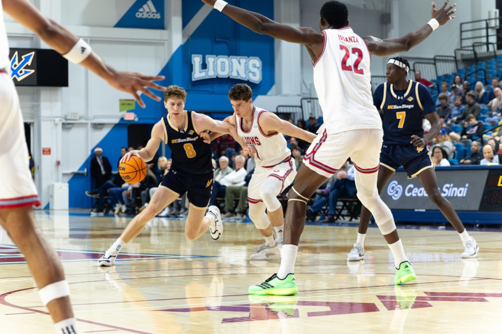 'Interchangeable part' a key cog for UC San Diego, which hosts USD on Friday