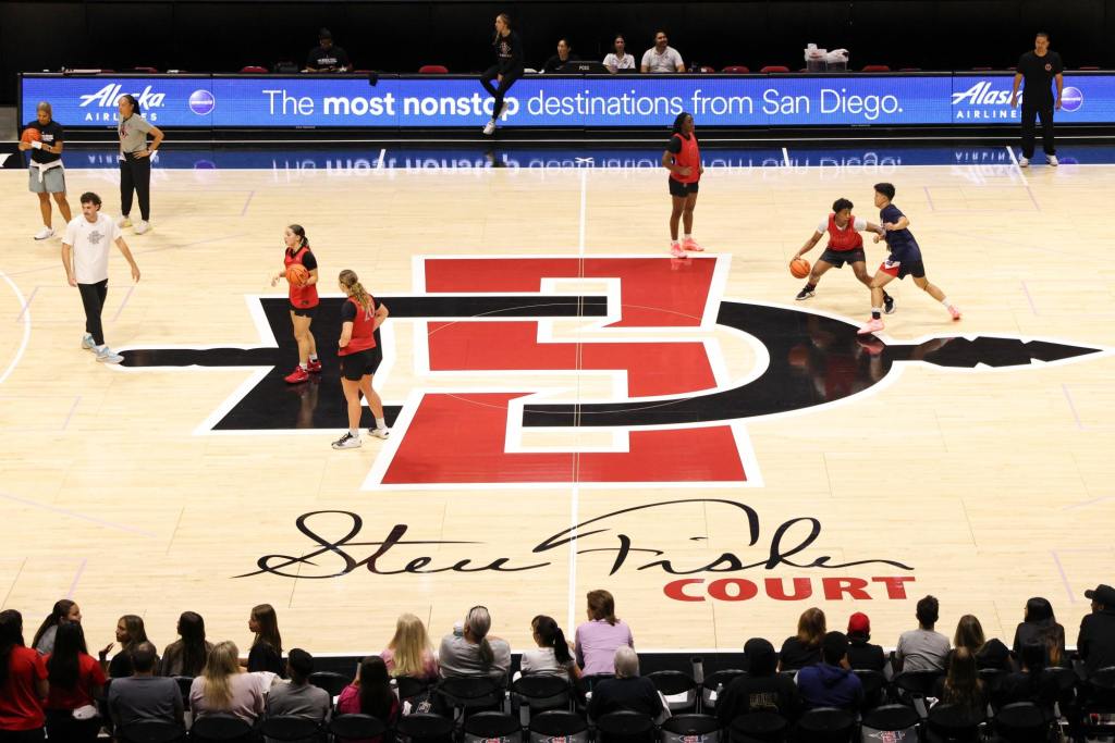 Family-first Aztecs get into Christmas spirit