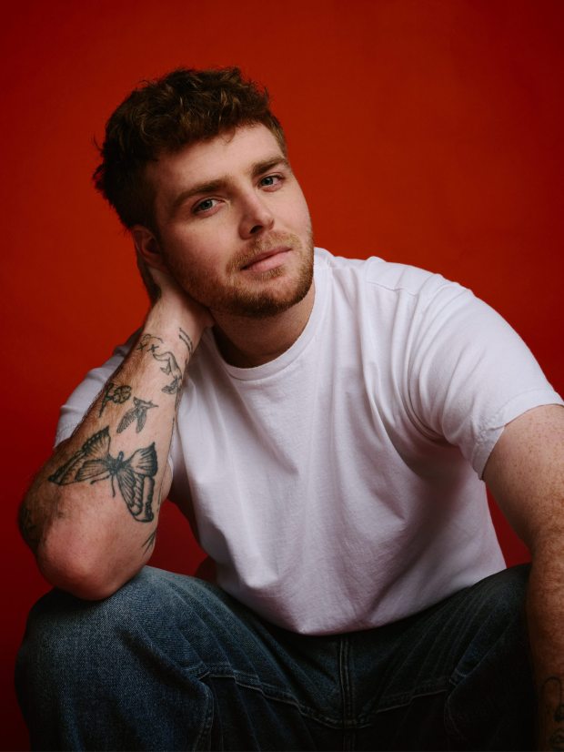 Carlsbad-bred singer-songwriter Alex Warren had a breakout year in 2025, a year that saw him score five hits on the national Billboard weekly Hot 100. (Jack Dytrych)