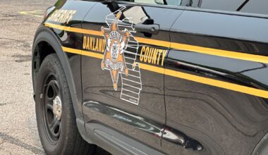Three hurt in Christmas Day crash in Commerce Township – The Oakland Press