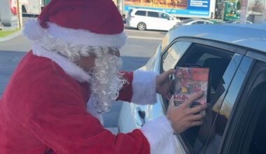 'Hood Santa' giving year round in Long Beach