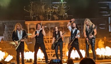 Trans-Siberian Orchestra keeps the holiday spirit warm at Little Caesars Arena – The Oakland Press
