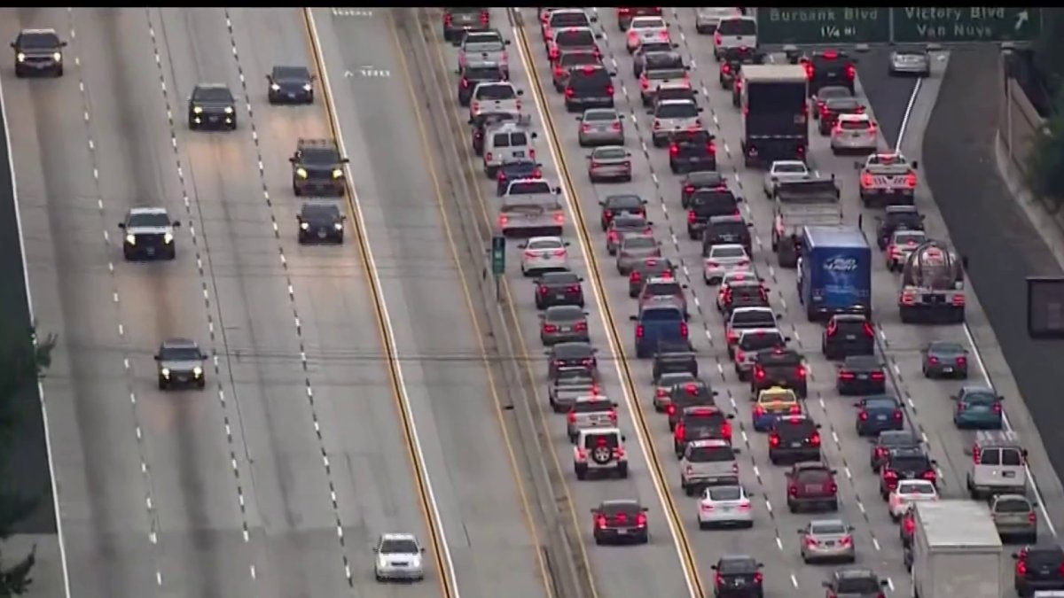 Holiday travel crunch expected to ramp up Saturday – NBC Los Angeles