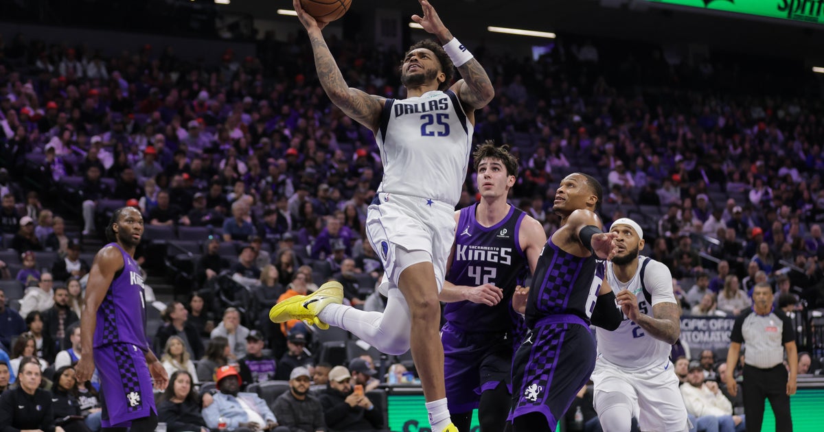 Kings beat Mavericks 113-107 as Westbrook passes Magic Johnson for 7th place in career assists