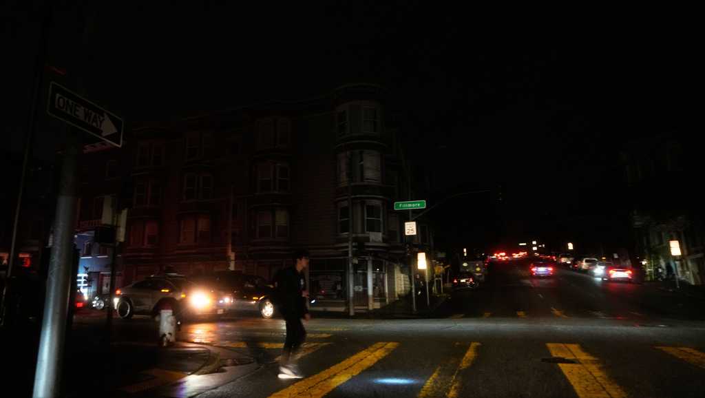 About 130,000 PG&E customers in San Francisco impacted by outage