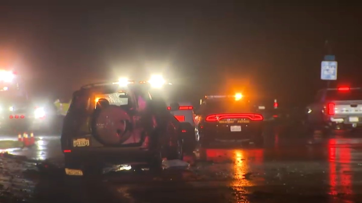 2 killed, 3 others injured in a Castaic crash – NBC Los Angeles