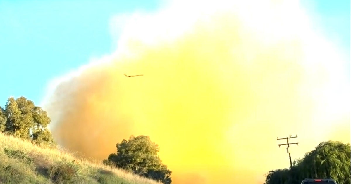 Large gas leak north of Los Angeles shuts down interstate