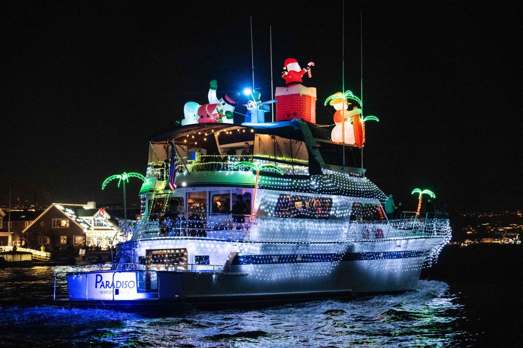 117th Newport Beach Christmas Boat Parade, California.