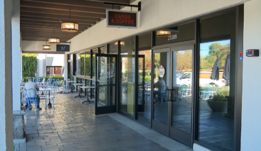 Thieves tunnel into Woodland Hills shop, steal $30K in trading cards – NBC Los Angeles