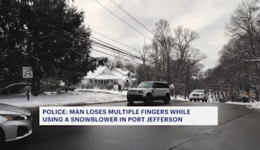 Man loses multiple fingers while using snowblower in Port Jefferson