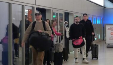 Holiday travelers see some delays, but mostly smooth sailing at Sacramento International Airport