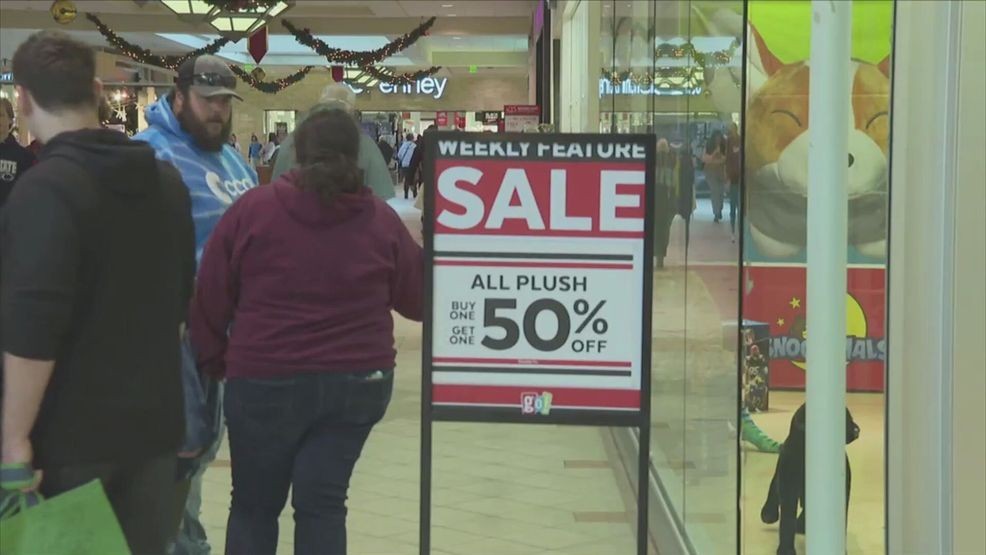{p} ’Tis the season for sales -- and confusion. With holiday shopping in full swing, many consumers are questioning whether now is the best time to buy or if waiting until after Christmas makes more financial sense. (WKRC, file){/p}