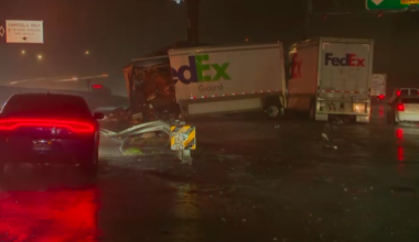 FedEx big rig crashes on 5 Freeway in Pacoima – NBC Los Angeles