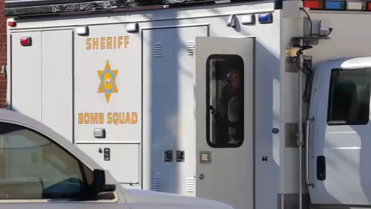 Bomb squad responds to suspicious item investigation in Glendale – NBC Los Angeles