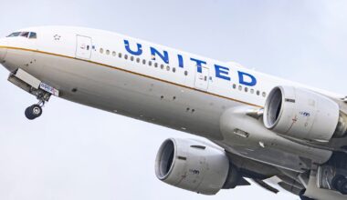 United Airlines flight from Chicago to Orange County, California, diverted to Rockford