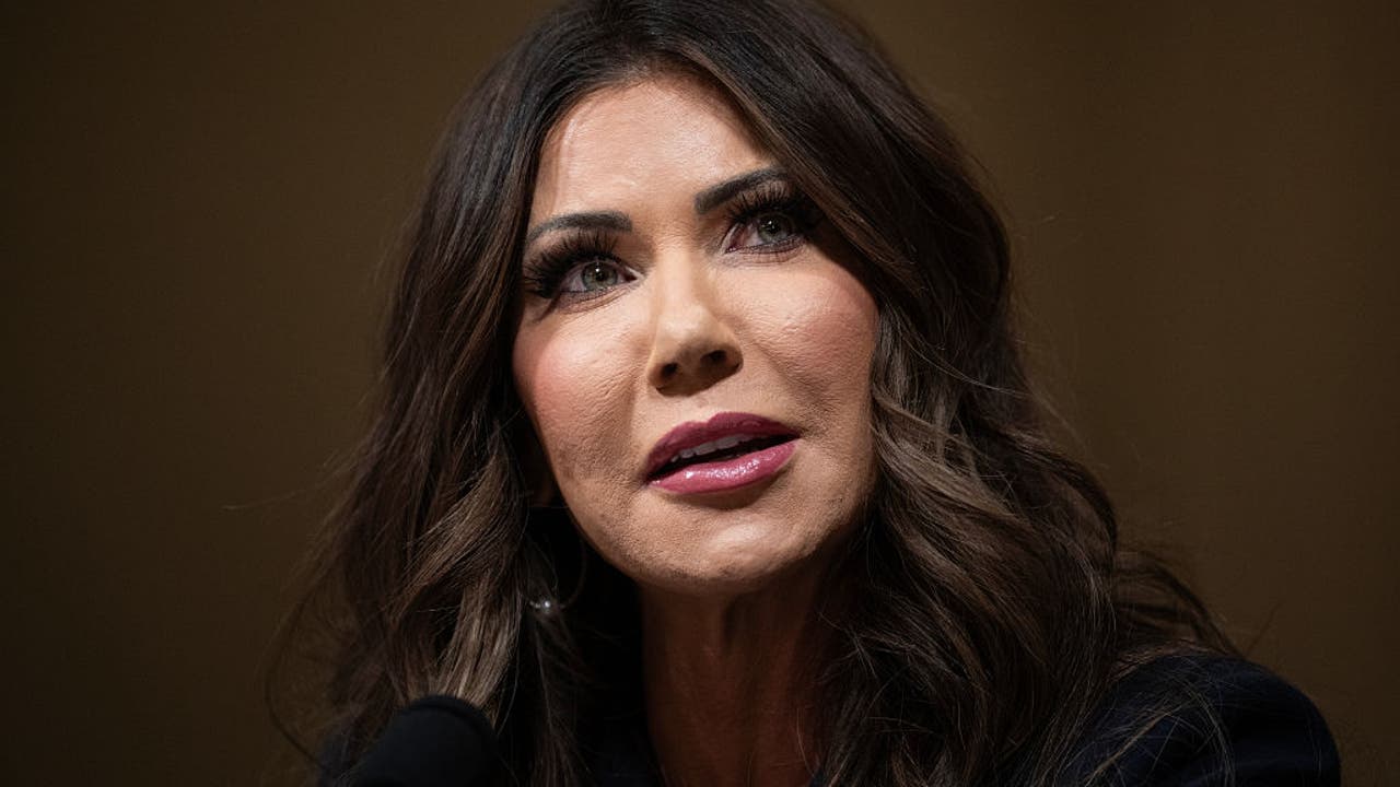 SF professor questions DHS $3,000 'holiday stipend' to send immigrants back