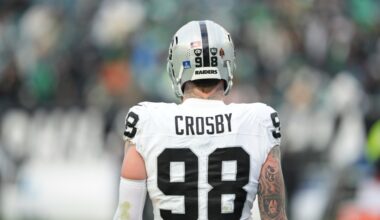 Las Vegas Raiders fans wish they could help Maxx Crosby for Christmas