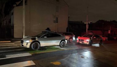 Waymo halts service in San Francisco as cars stall at intersections