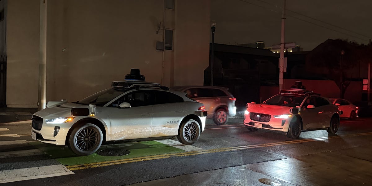 Waymo Robotaxis Became Roadblocks During San Francisco Blackout