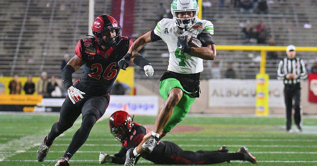 No. 23 North Texas beats San Diego State 49-47 in high-scoring New Mexico Bowl