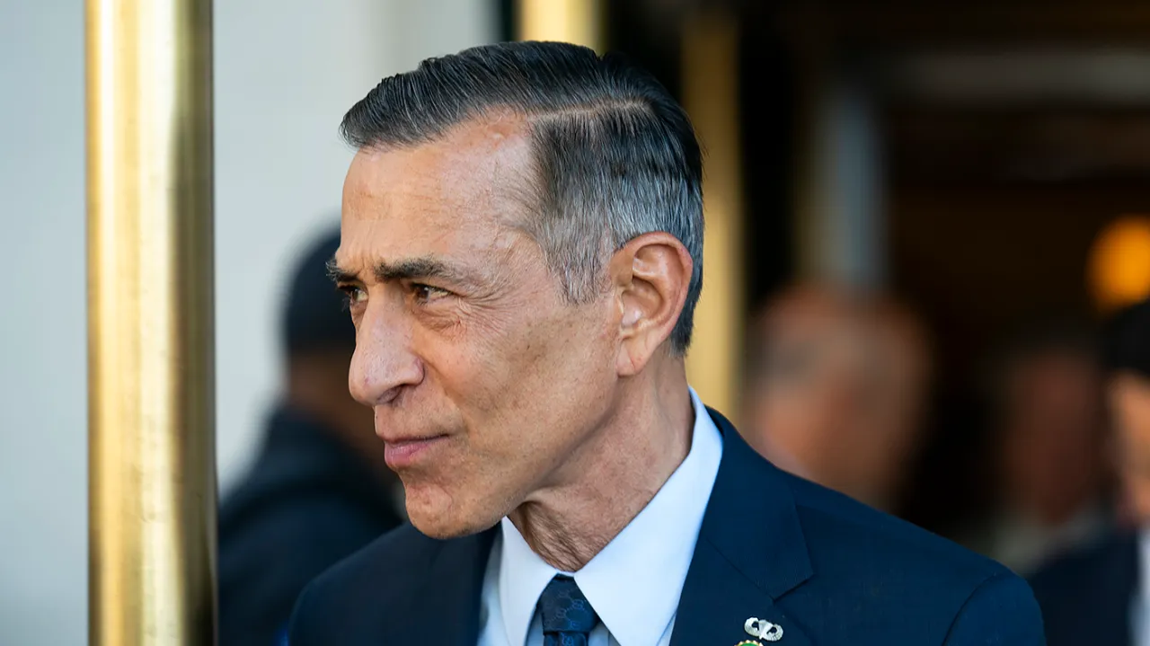 Darrell Issa caught on hot mic worrying about California redistricting