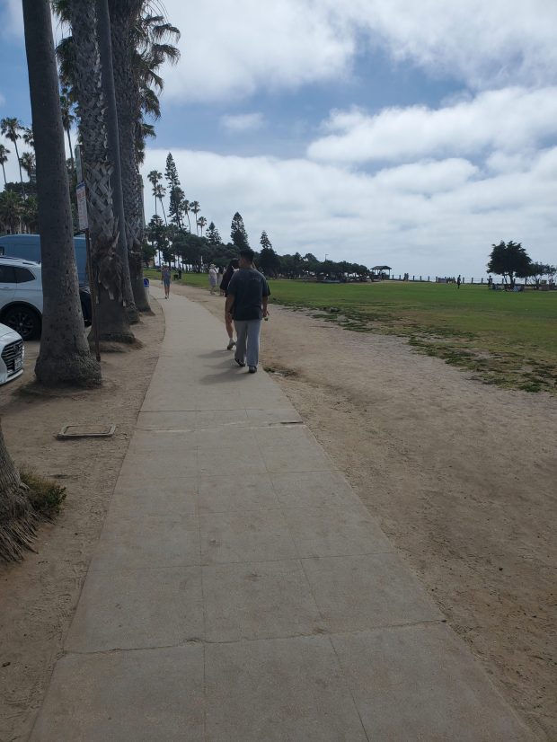 A portion of the sidewalk next to Scripps Park in La Jolla is to be widened. (Ashley Mackin-Solomon)