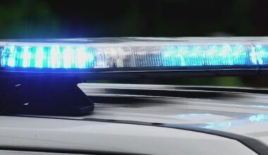2 people hurt in plane crash into North Sacramento field