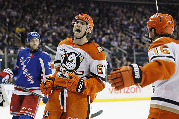 Kings vs. Ducks Prediction & Picks - Dec. 27