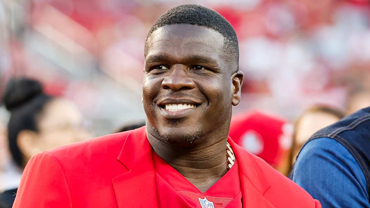 Frank Gore Named Finalist for Pro Football Hall of Fame Class of 2026