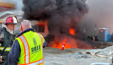 Gas tank catches fire at San Francisco Shell station