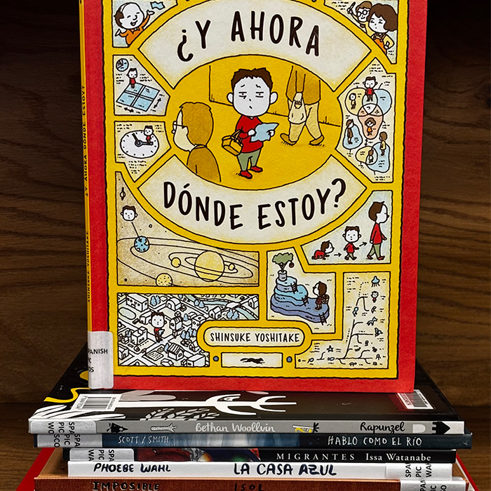 Spanish language books on display at the Shafter library