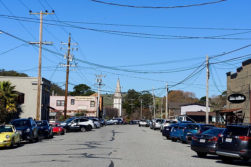 Quiet street scene on Stage Road in Pescadero, California.