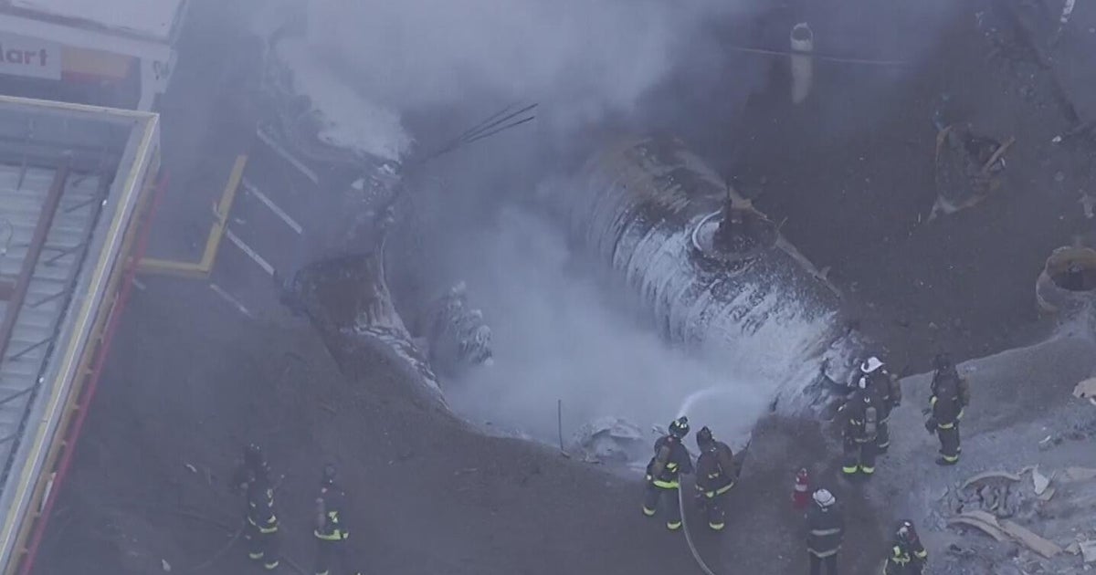 San Francisco fire crews battle fire at Mission District gas station