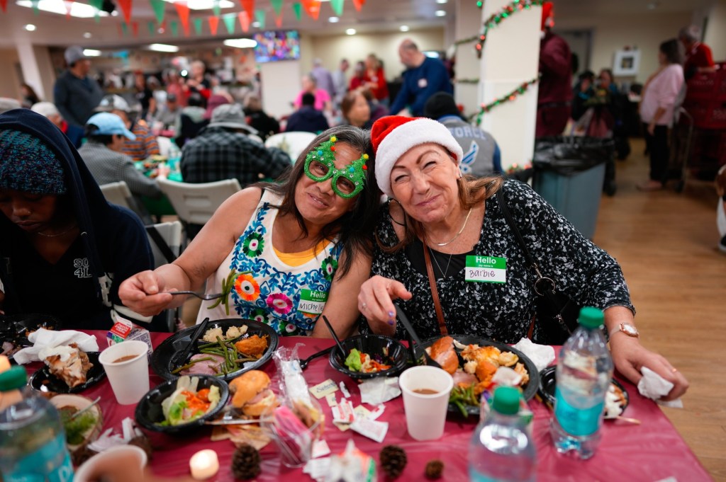 San Diego Rescue Mission hosts hundreds for Christmas meal