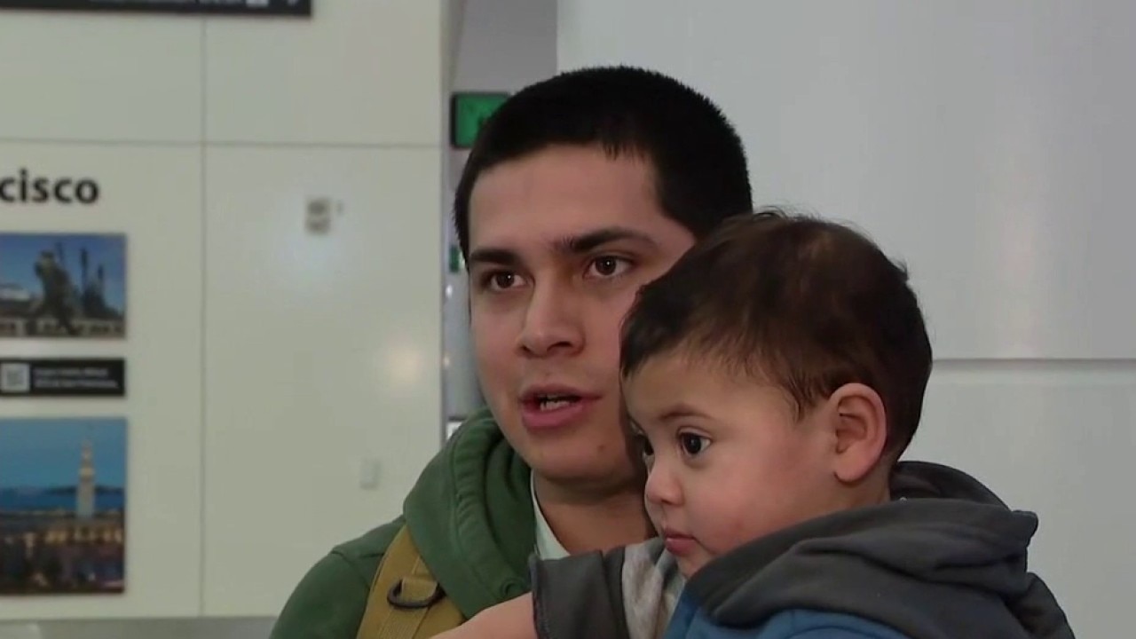 SFO has more than 150 delays because of wind