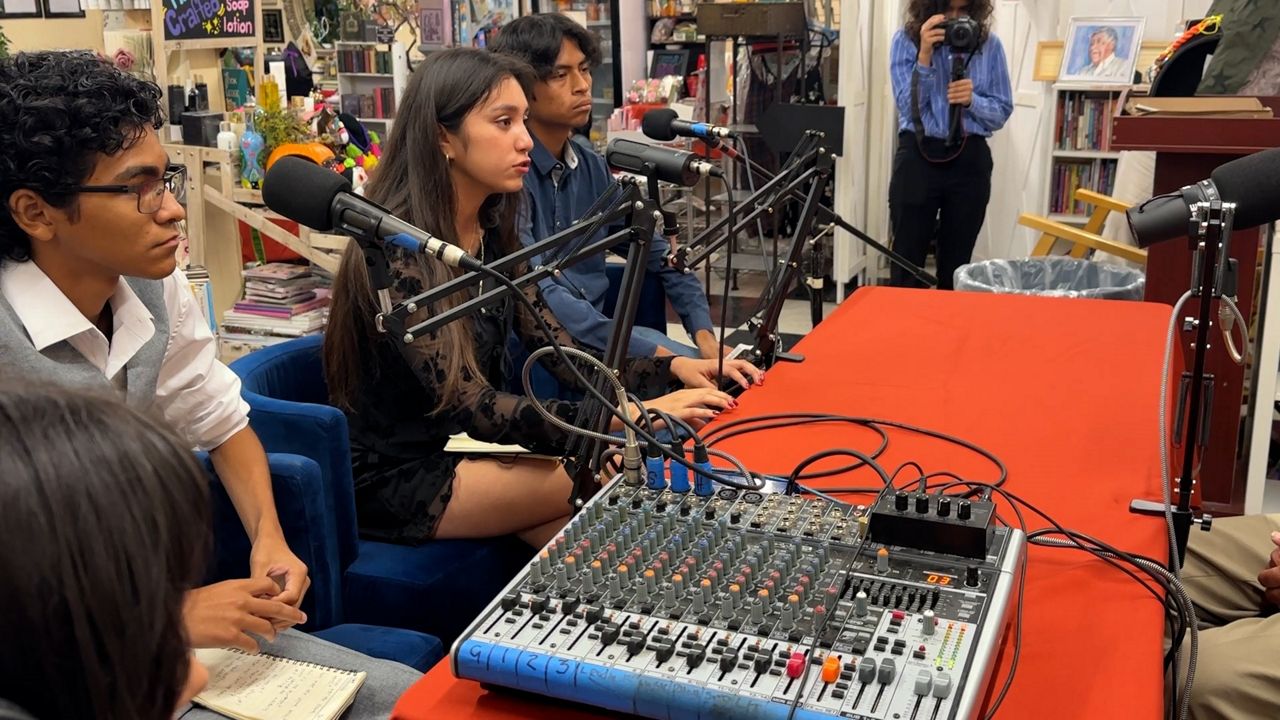 Students launch podcast on Mexican history in Anaheim