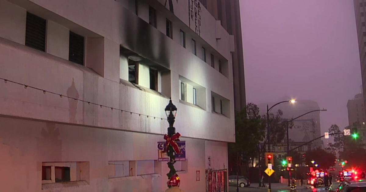 Fire erupts at abandoned downtown San Diego building