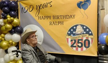 WWII Navy veteran turns 100 with family celebration
