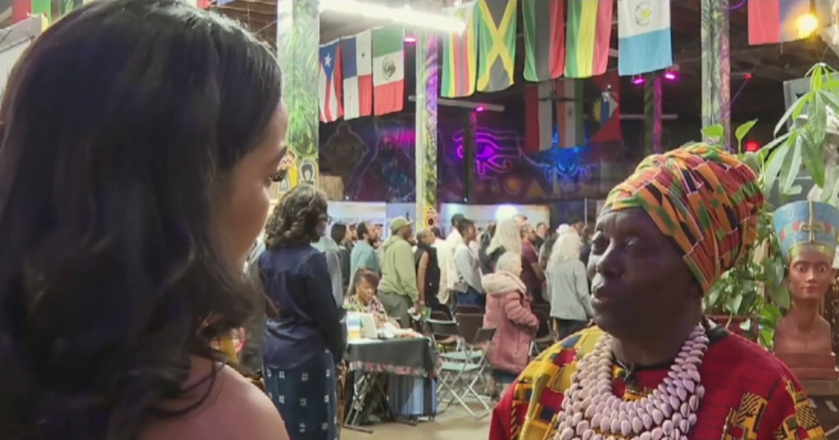 Community gathers to celebrate Kwanzaa at WorldBeat Cultural Center