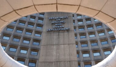 HUD pauses controversial limits on spending of homelessness funding. Where things stand in LA