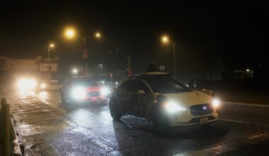 Waymos in San Francisco caused chaos during mass power outage