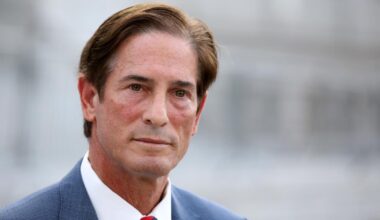 District attorney announces charges against unlicensed contractors in Altadena fire zone