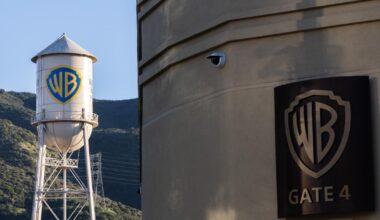 Warner Bros. rejects Paramount's hostile bid, accuses Ellison family of failing to put money into the deal