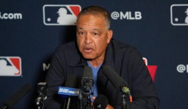 Dodgers downplay Teoscar Hernandez rumors, assess bullpen options