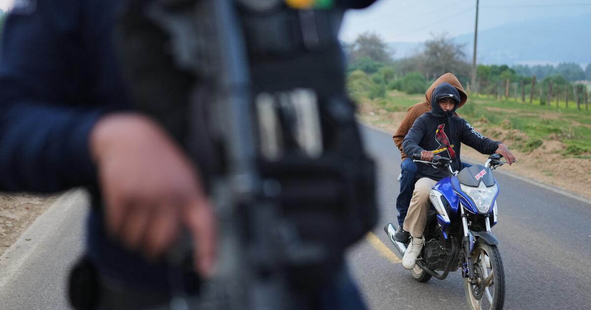 The crime that haunts Mexico, sowing fear, disrupting life: extortion