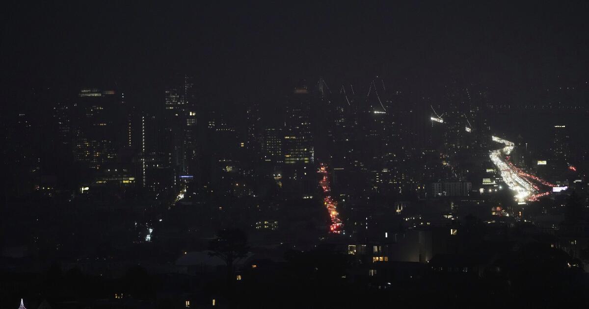 More than 20,000 still without power after massive San Francisco blackout